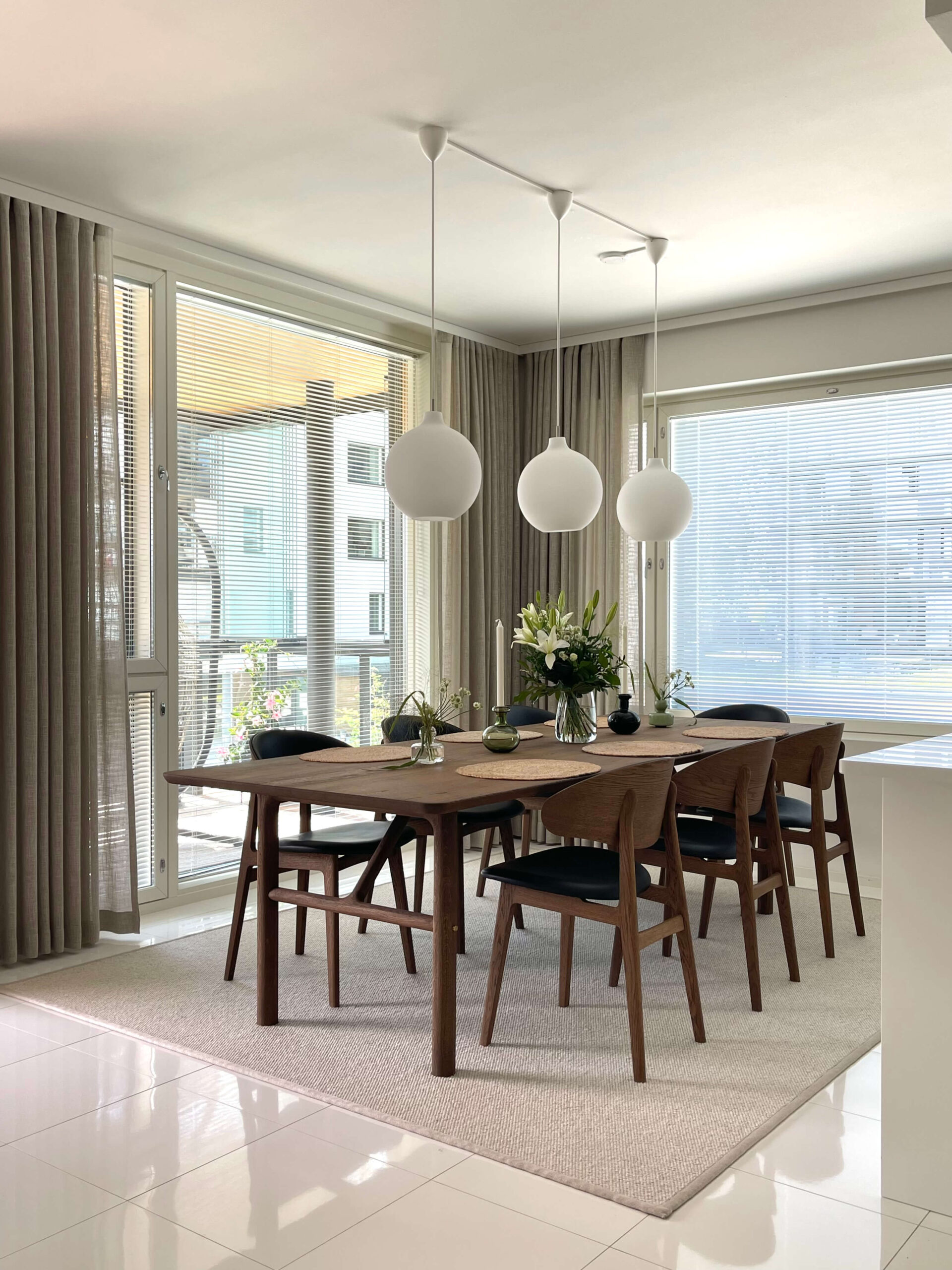 Sisustussuunnittelua keittiön ruokailutilaan