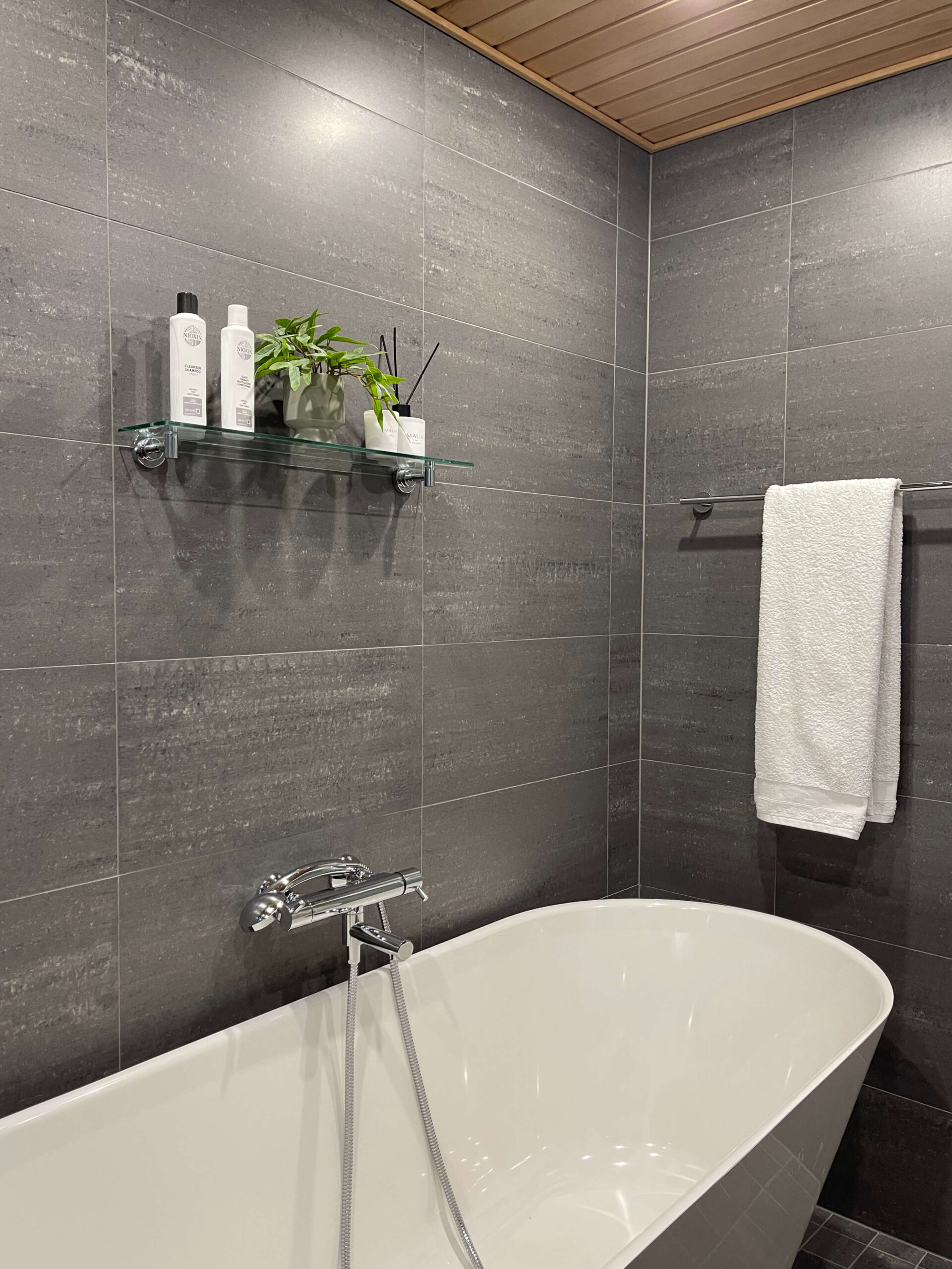 kylpyhuoneen sisustus